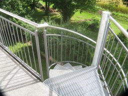 Spindeltreppe aussen-030